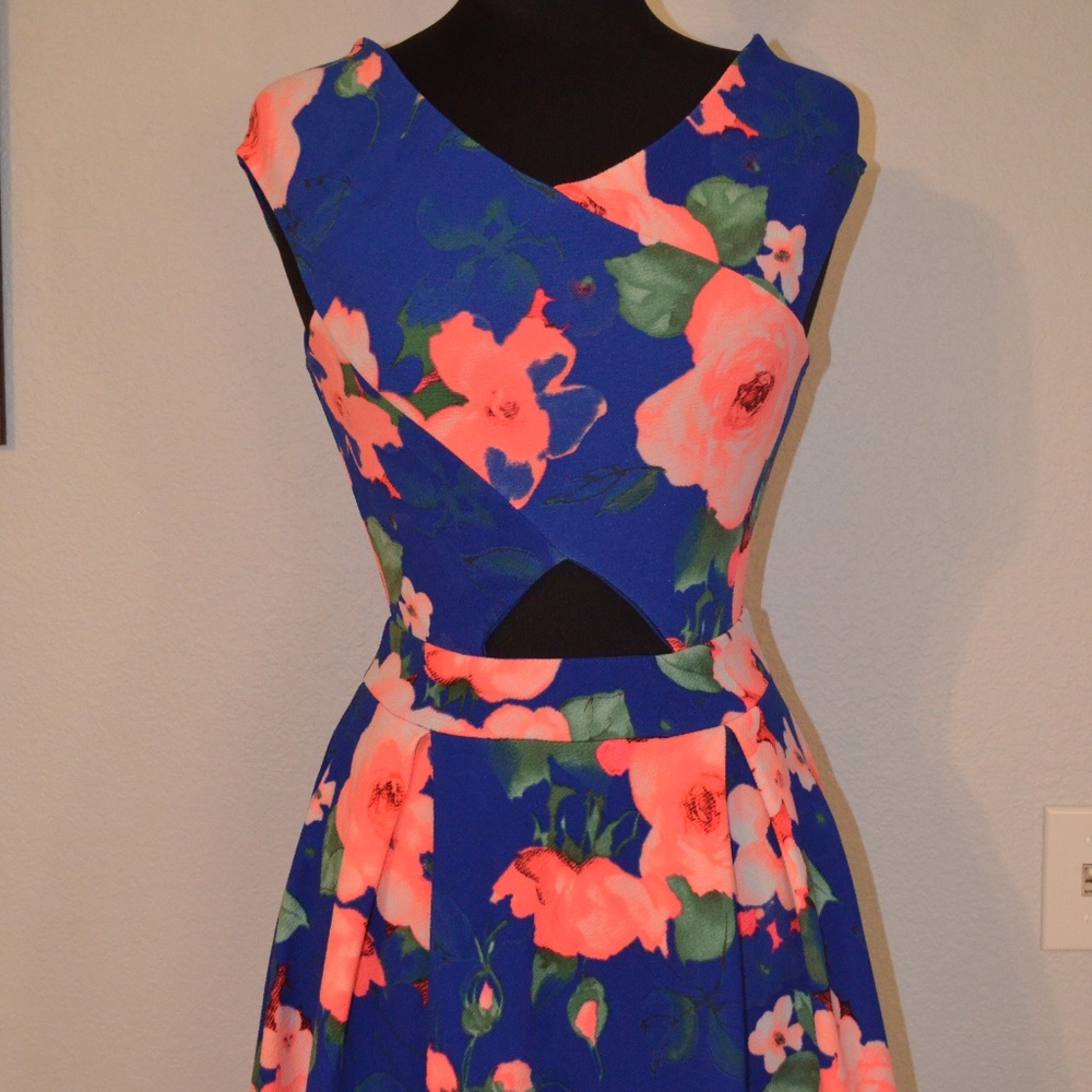 Knee Dress Size M-L Windsor Blue Orange Floral B3